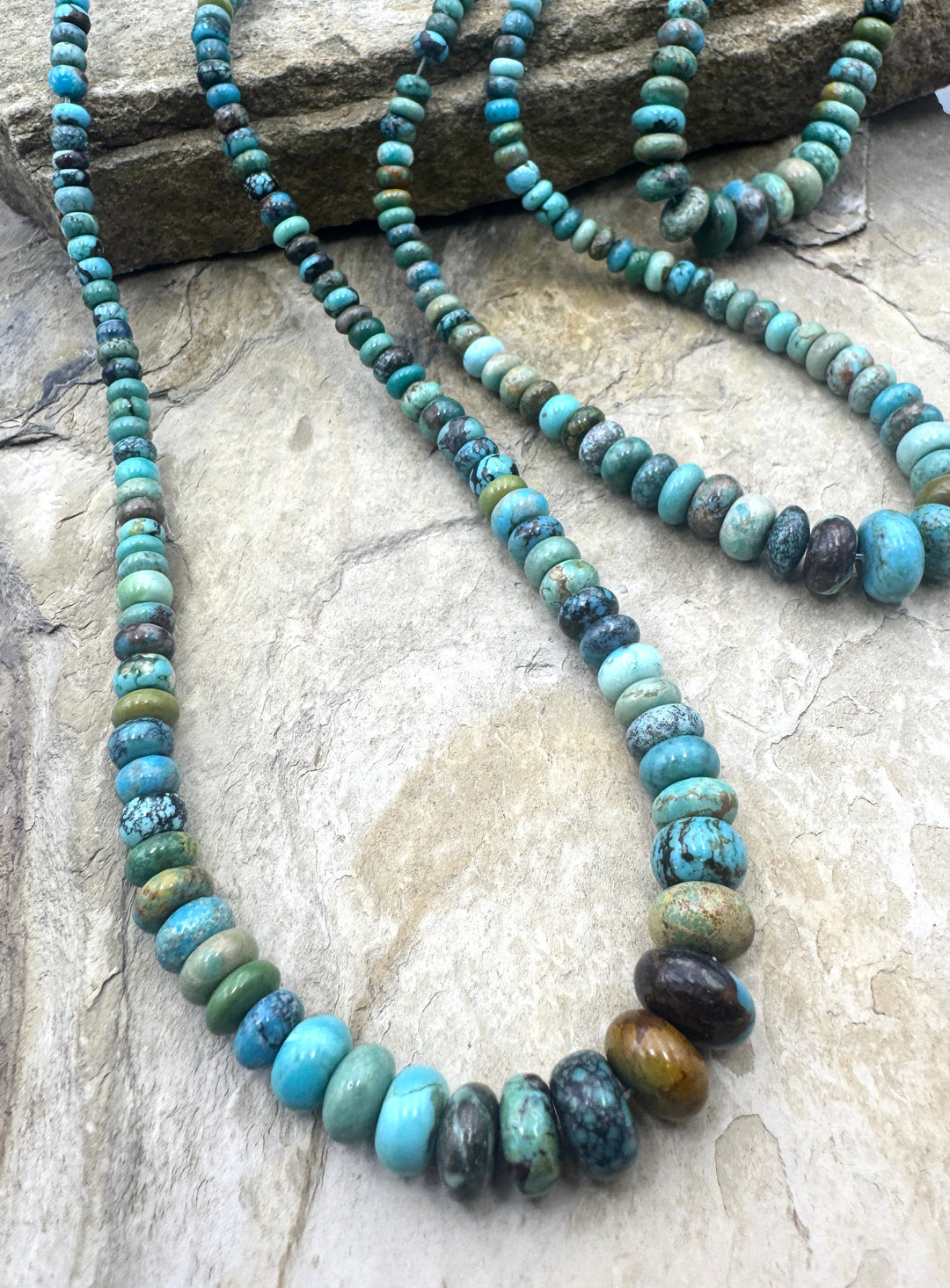 Hubei Turquoise (China) Graduated 4-10mm Rondelle Beads 16
