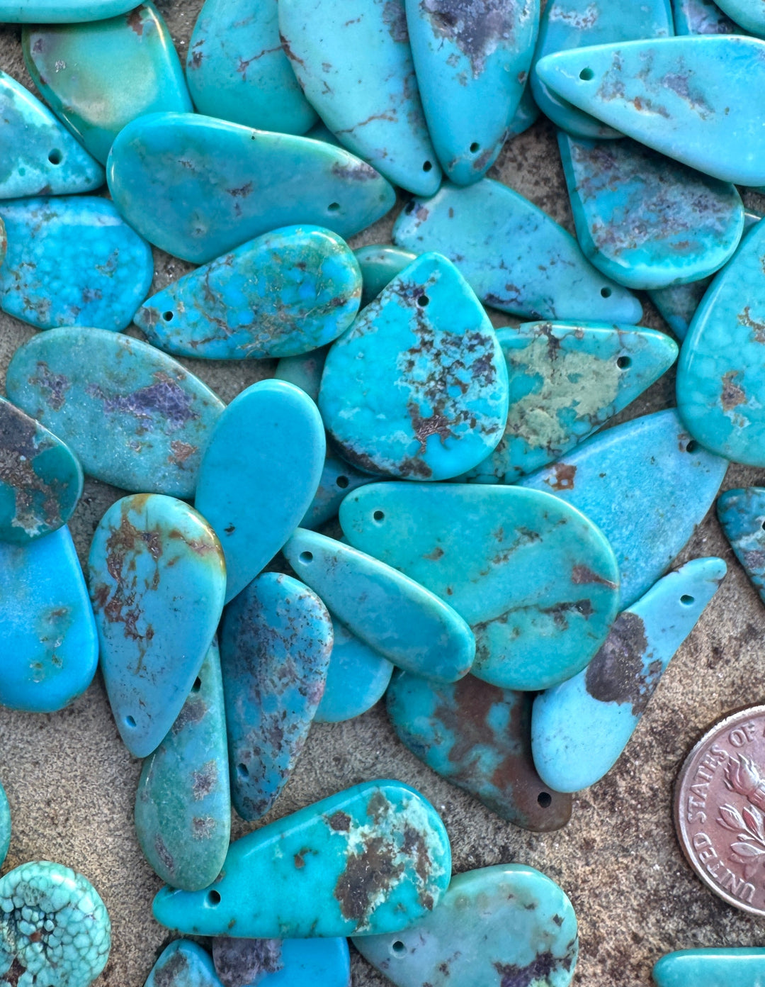 Hubei Turquoise (China) Turquoise Irregular Teardrop Tab