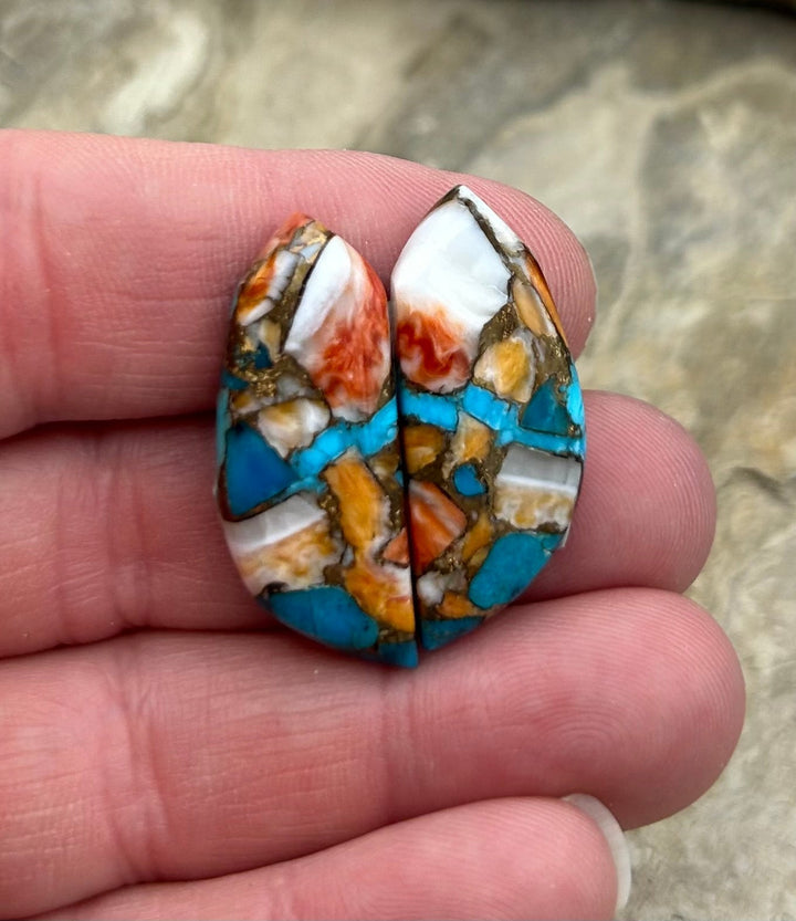 Kingman Turquoise and Orange Spiny Oyster with Bronze