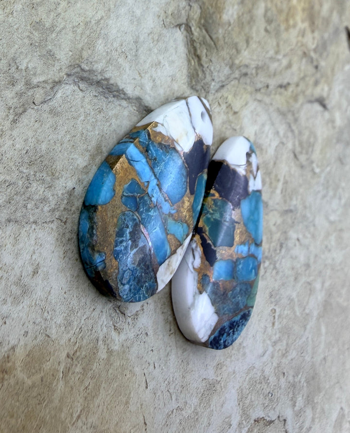 Kingman Turquoise and White Buffalo with Bronze Composite