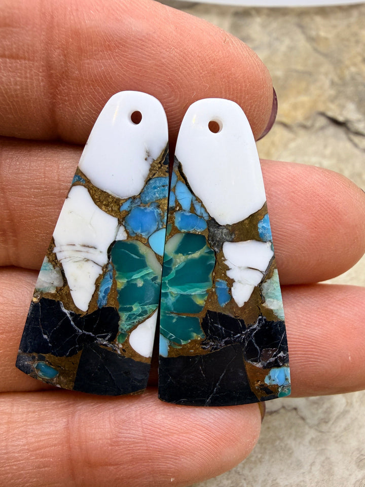 Kingman Turquoise and White Buffalo with Bronze Composite