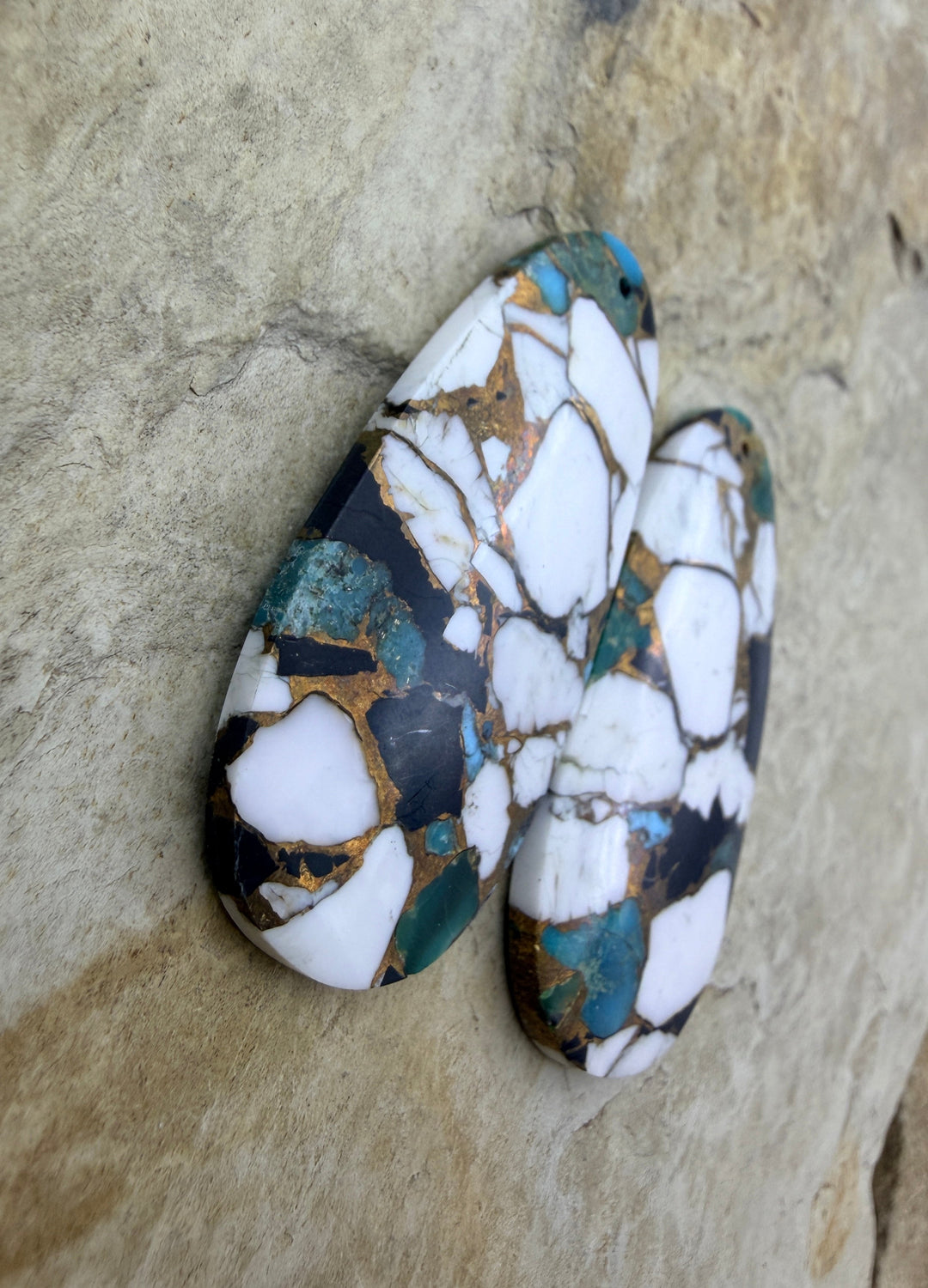 Kingman Turquoise and White Buffalo with Bronze Composite