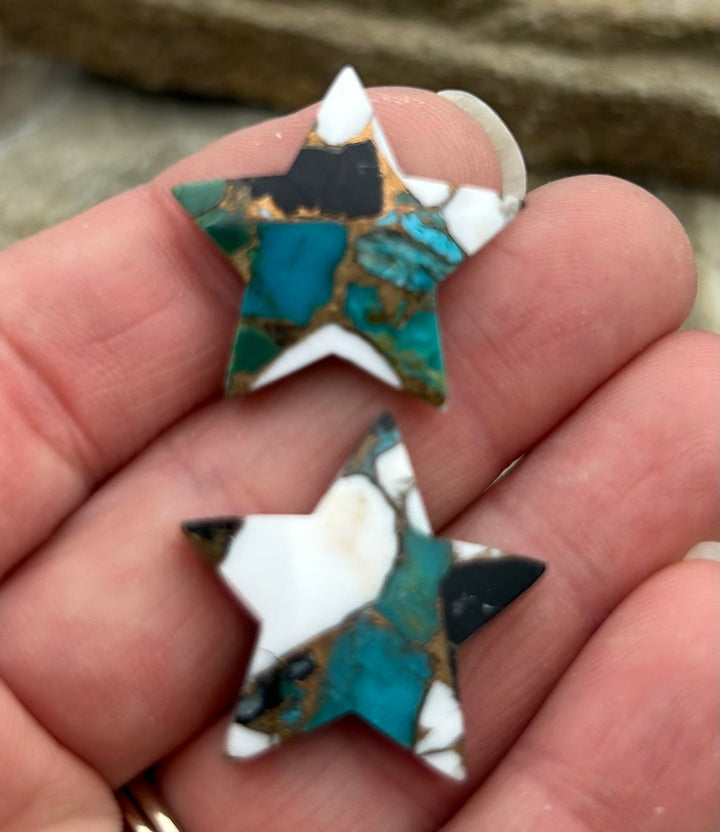 Kingman Turquoise and White Buffalo with Bronze Composite