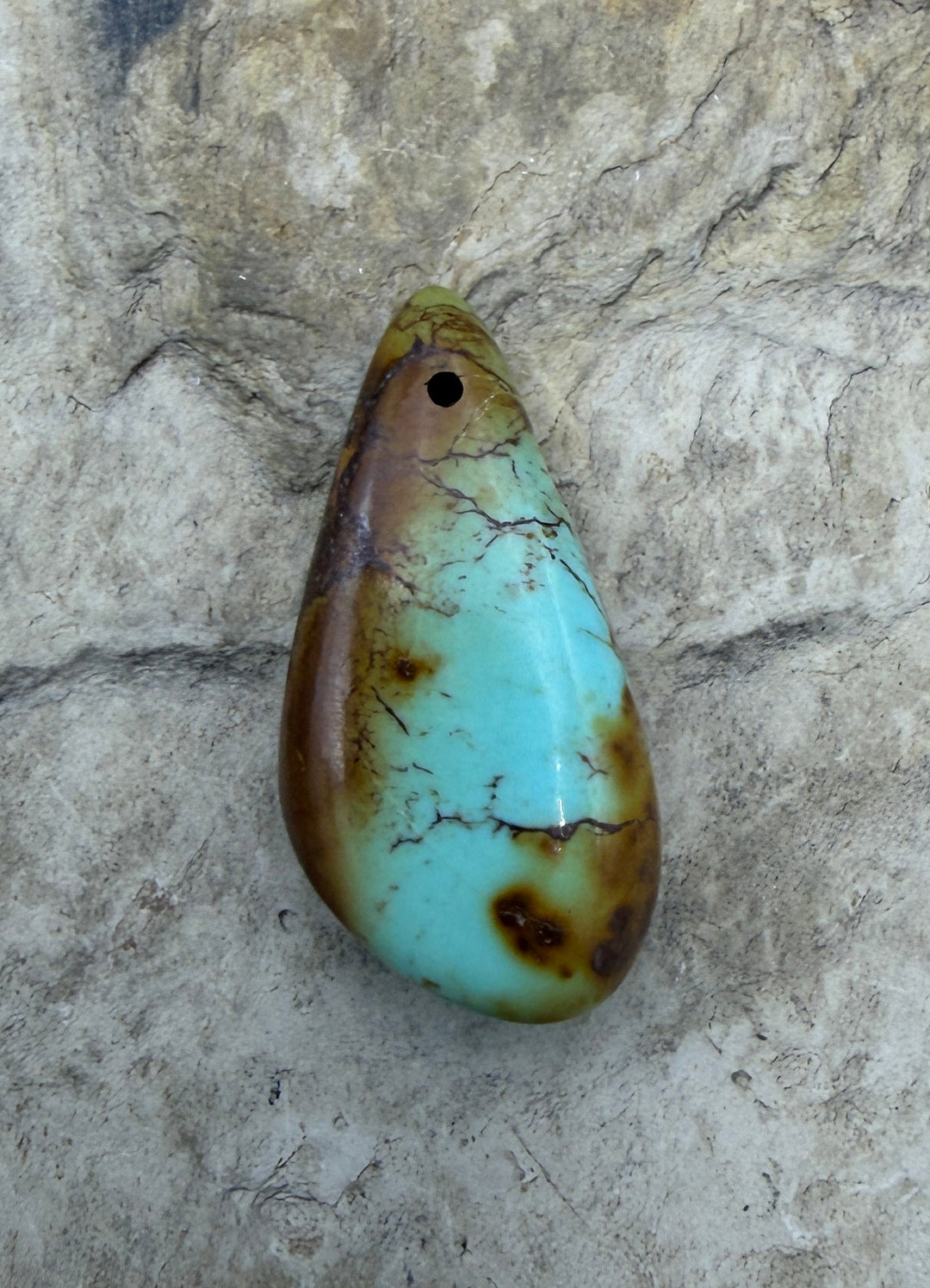 Kingman Turquoise (Arizona) Focal Pendant Bead 15x29x9mm