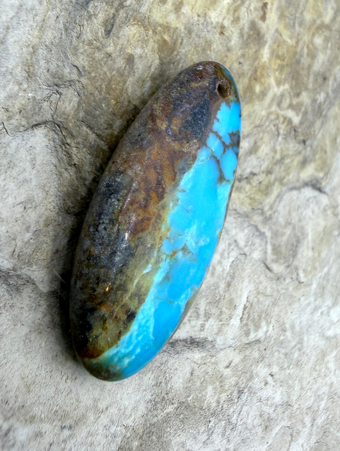 Kingman Turquoise (Arizona) Focal Pendant Bead 15x32mm