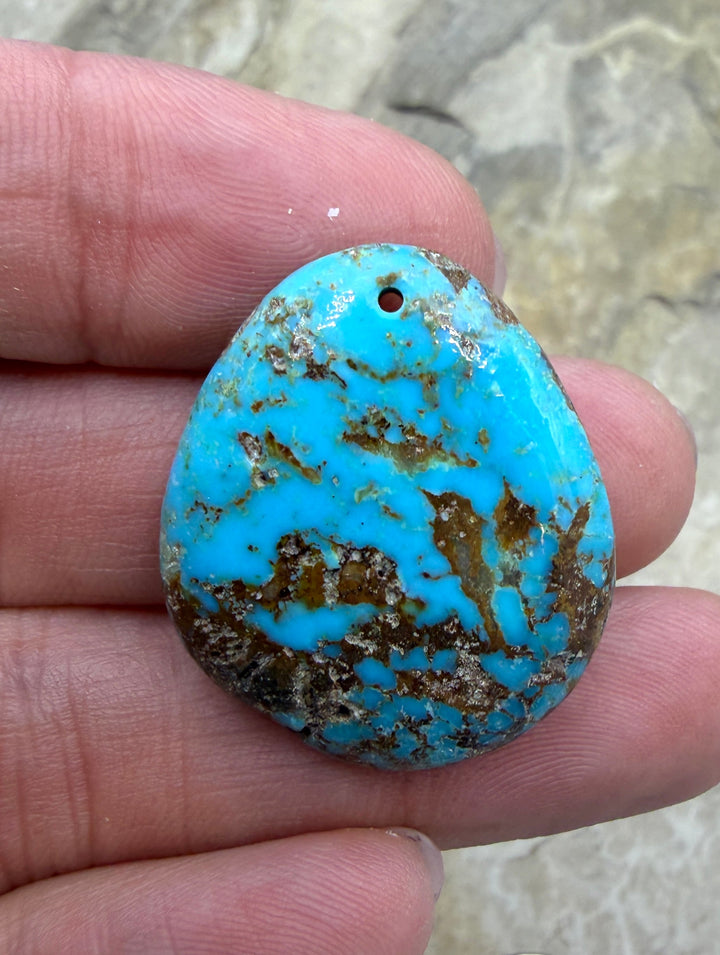 Kingman Turquoise (Arizona) Focal Pendant Bead 25x29x7mm