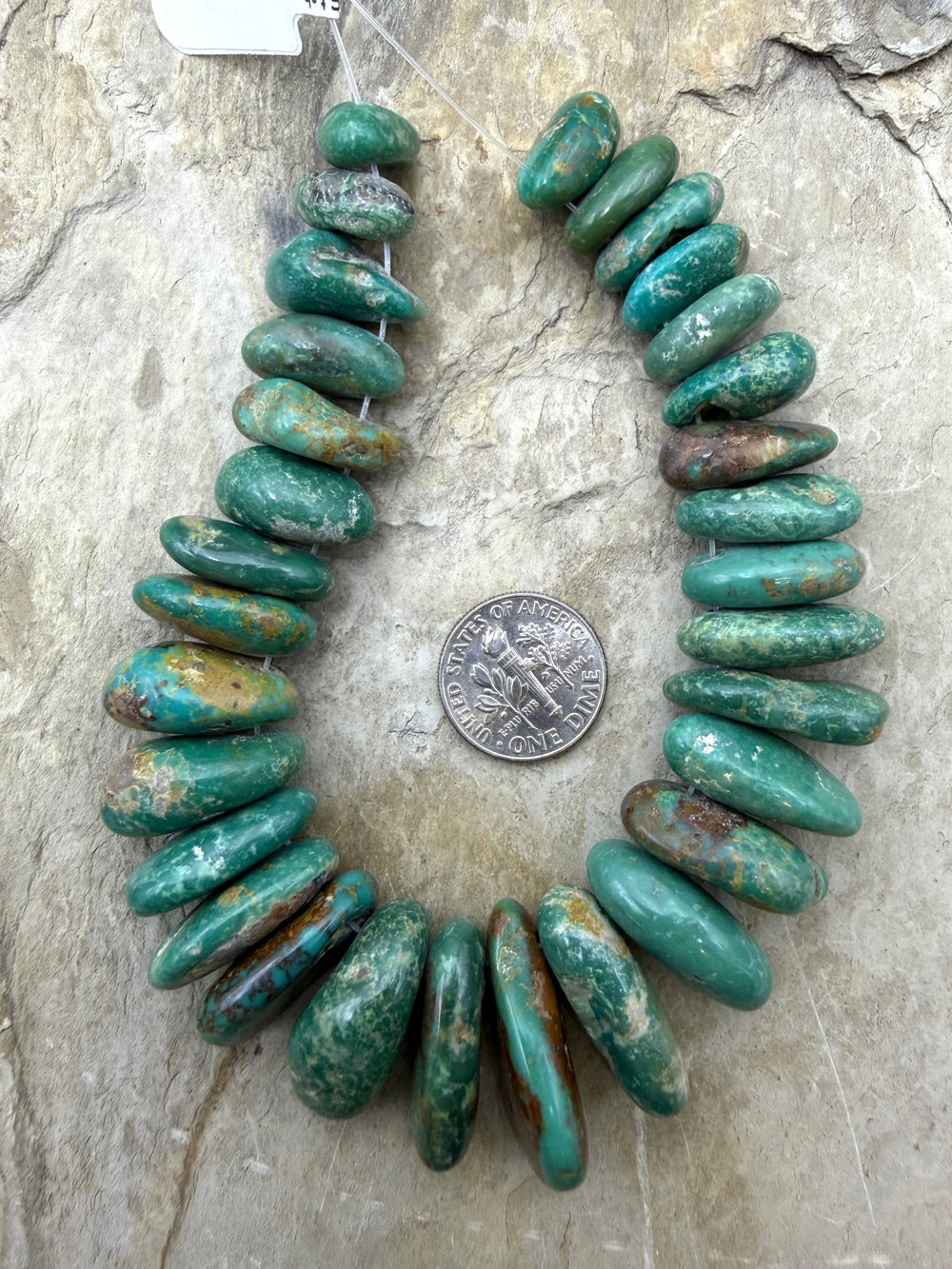 Kingman Turquoise (Arizona) Graduated Focal Strand