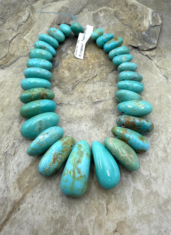 Kingman Turquoise (Arizona) Graduated Focal Strand