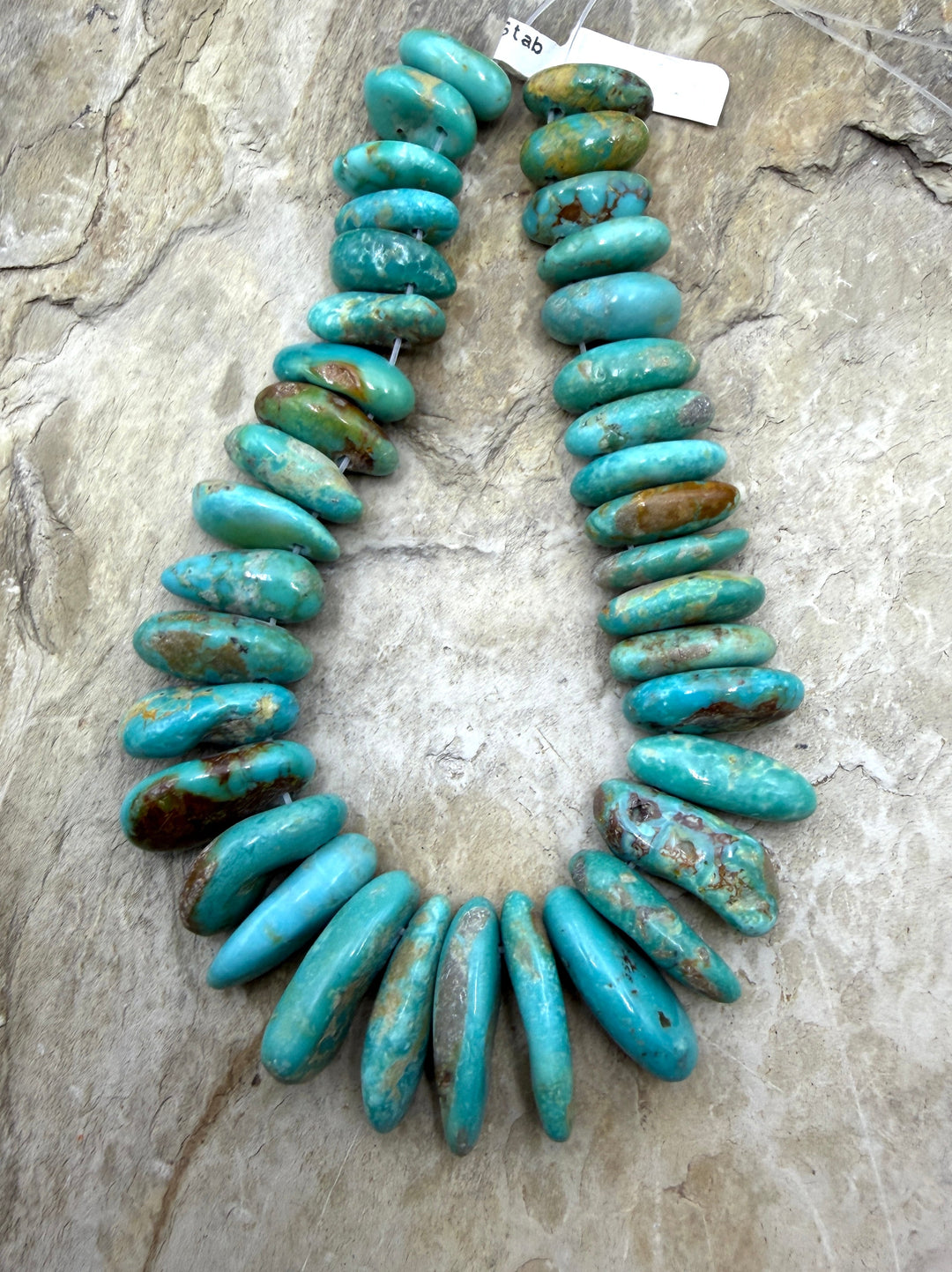 Kingman Turquoise (Arizona) Graduated Focal Strand
