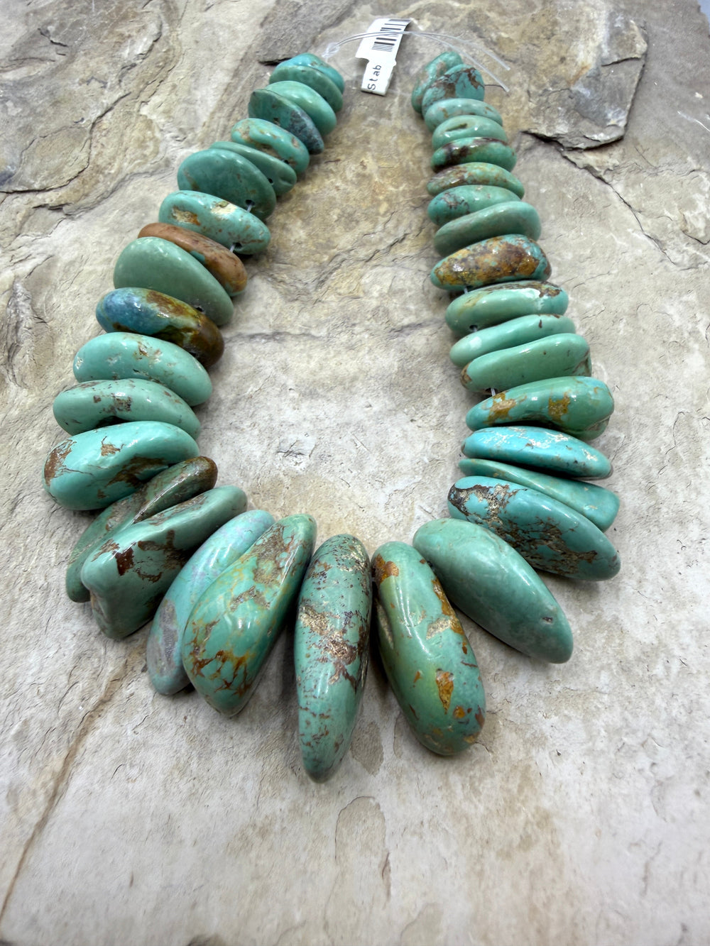 Kingman Turquoise (Arizona) Graduated Focal Strand