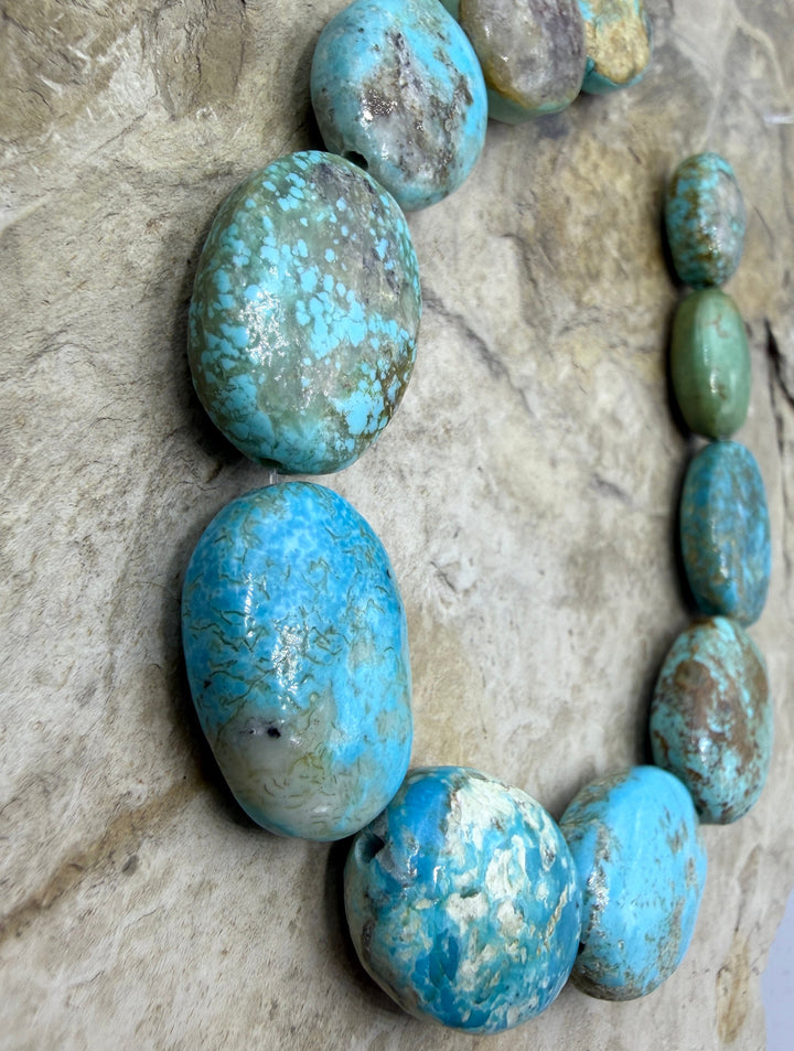 Kingman Turquoise (Arizona) Graduated Oval Bead Focal