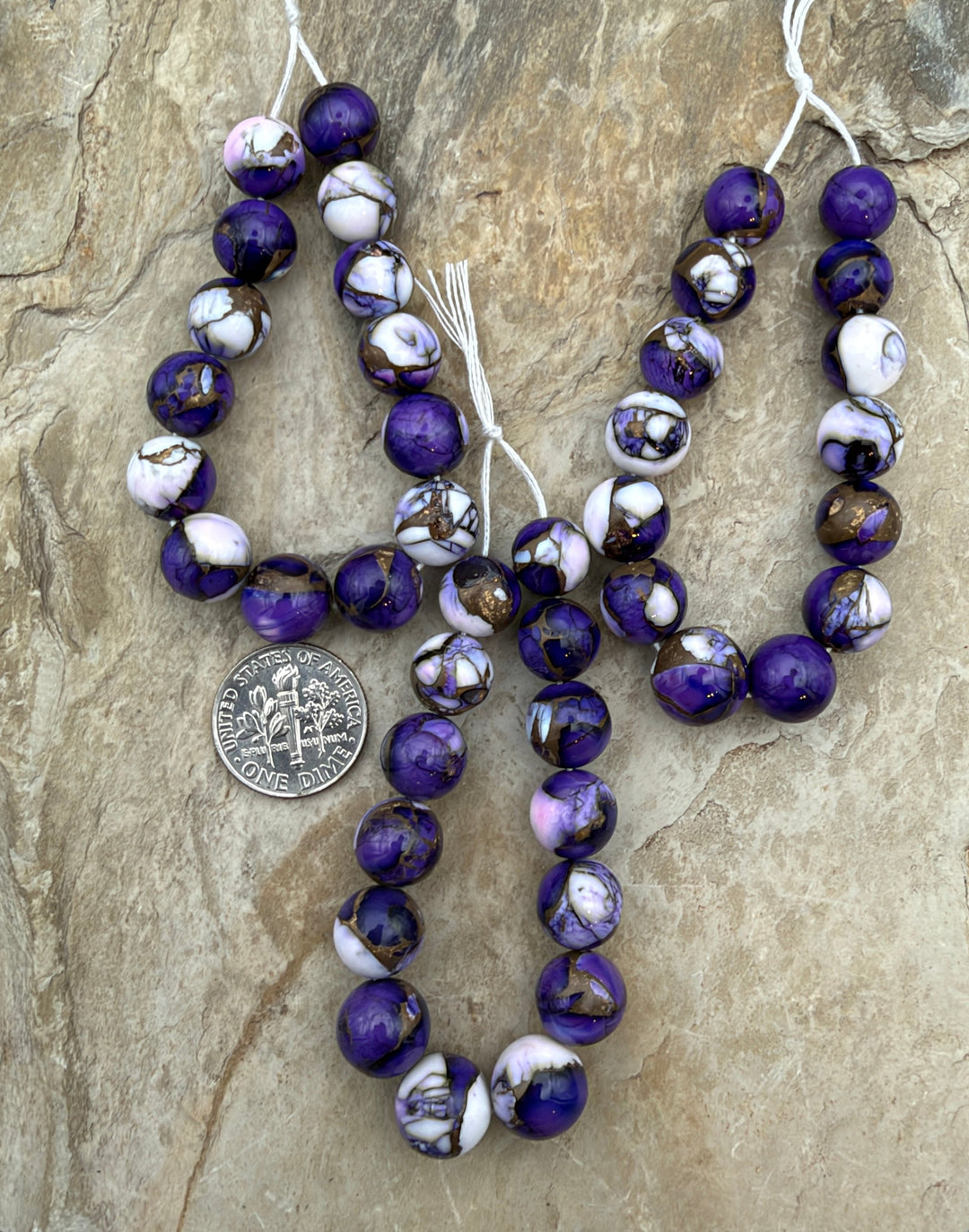 Lavender Dahlia Kingman Composite Round Beads 10-11mm 5