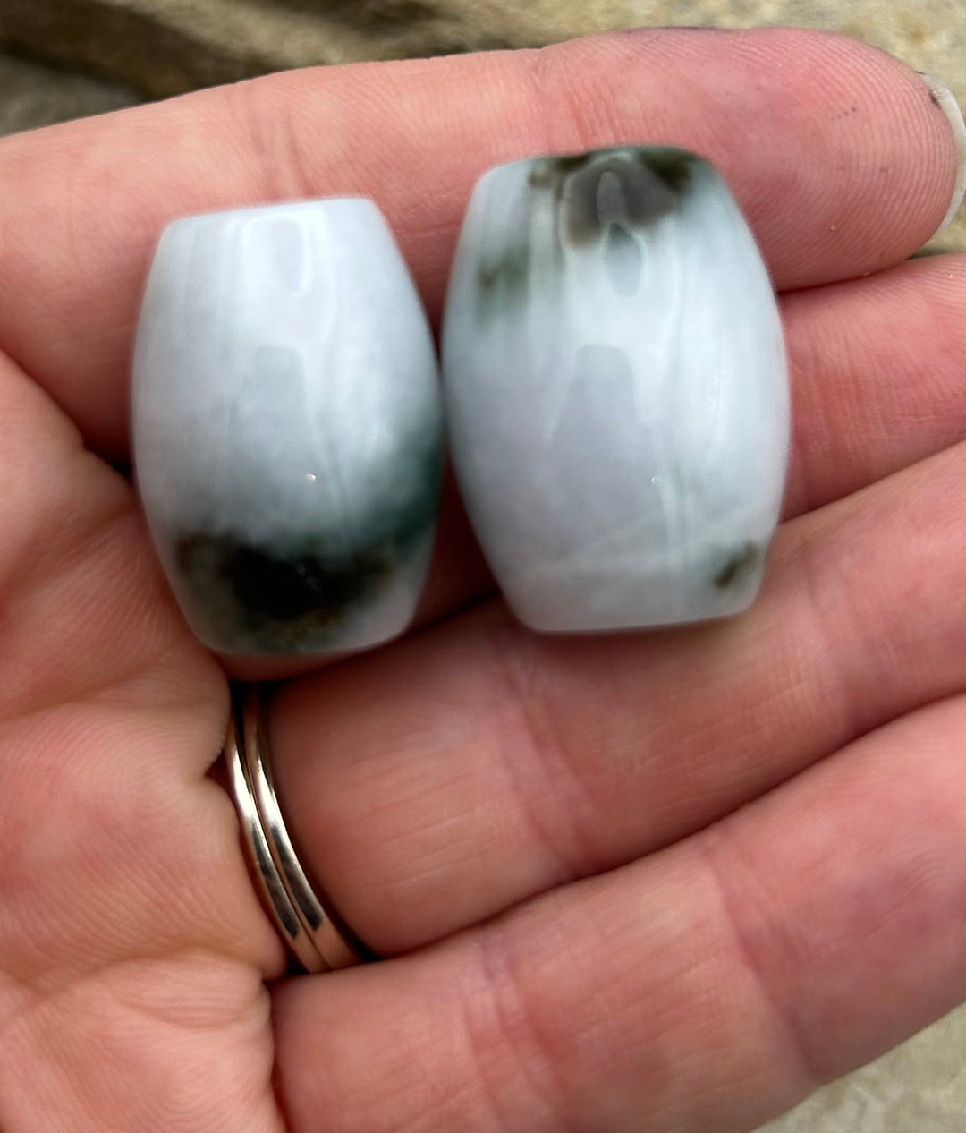 Natural Guatemalan Large White Jade Barrel Bead 19x26mm 4mm
