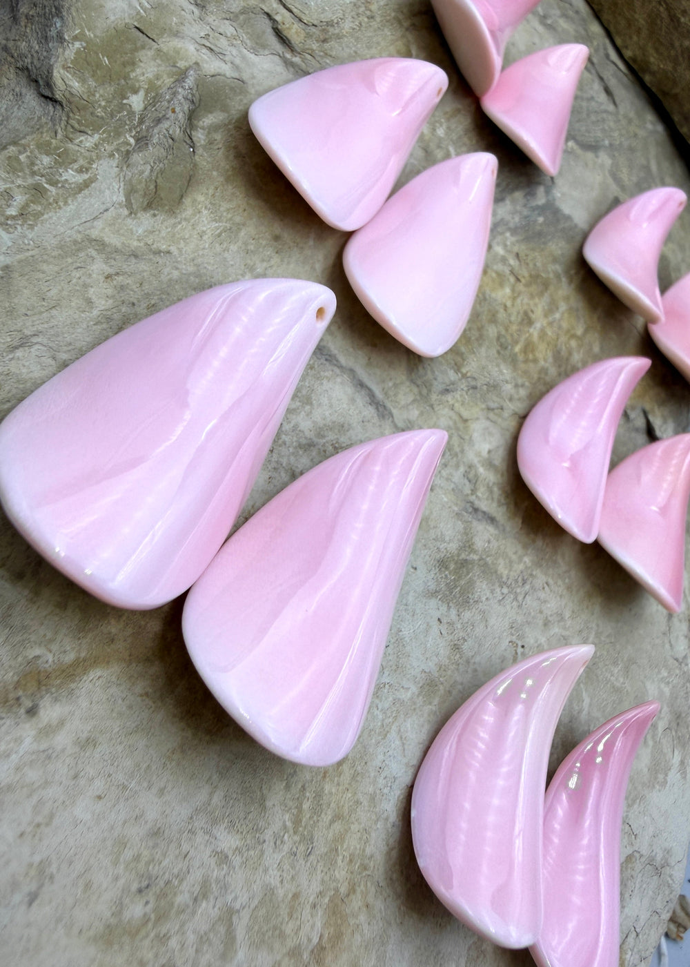 Natural Pink Queen Conch Earring Pairs 17x35-18x40mm