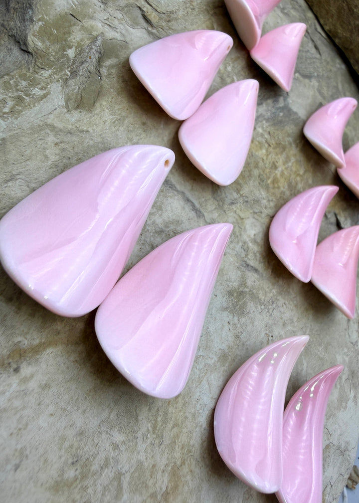 Natural Pink Queen Conch Earring Pairs 17x35-18x40mm