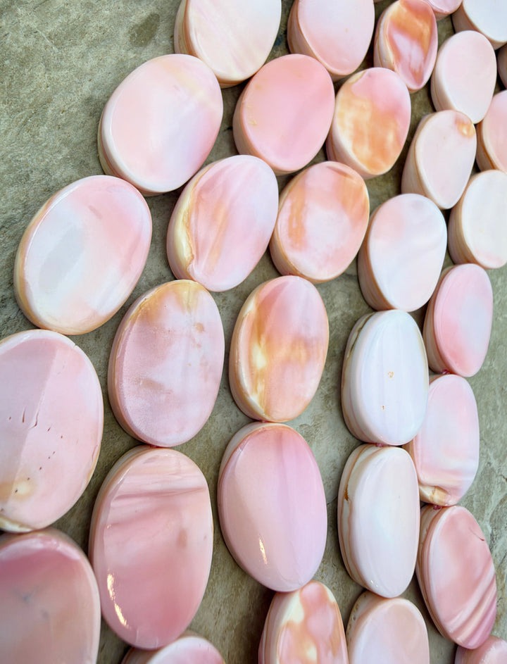 Natural Pink Queen Conch Shell BIG Oval Beads 15x20mm