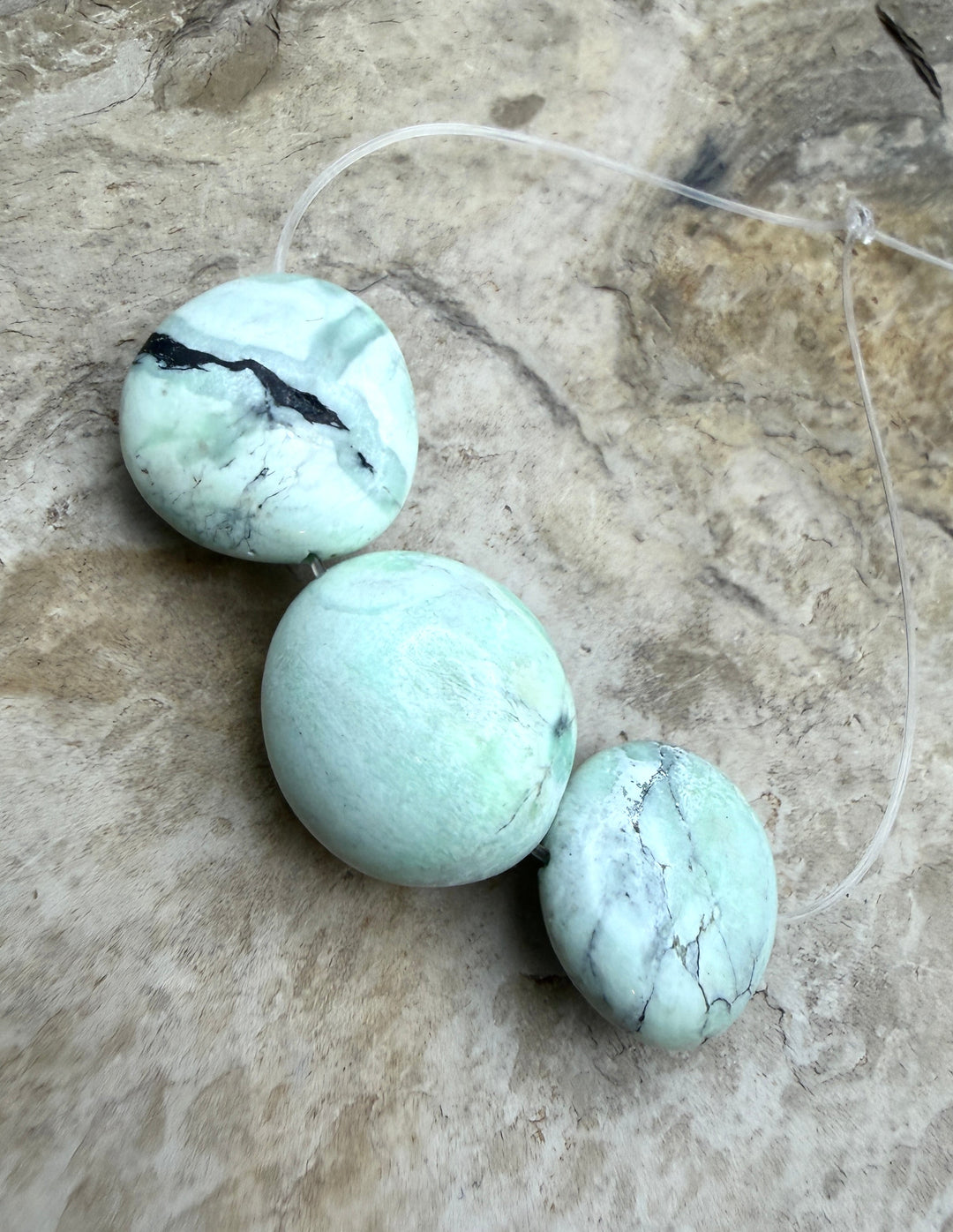 Nevada Variscite BIG Smooth Rounded Nuggets 20-22mm Focal