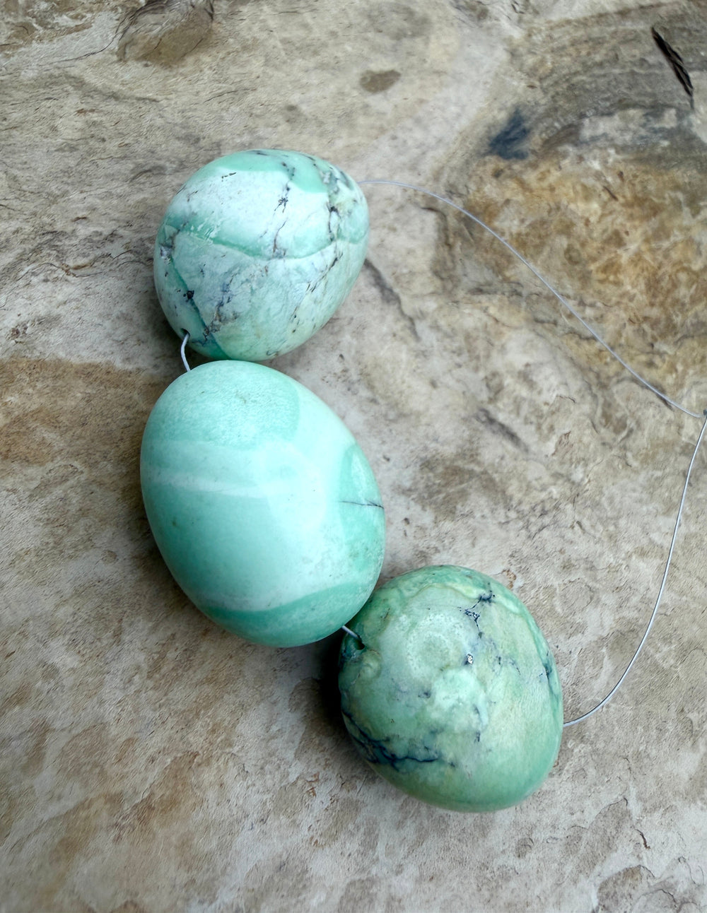 Nevada Variscite BIG Smooth Rounded Nuggets 20-26mm Focal