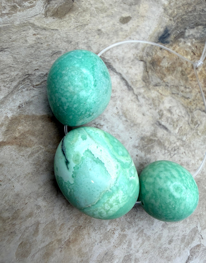 Nevada Variscite BIG Smooth Rounded Nuggets 21-30mm Focal