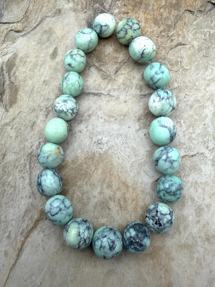 Nevada Variscite (Spiderweb) Smooth Rounded Nuggets 10-11mm