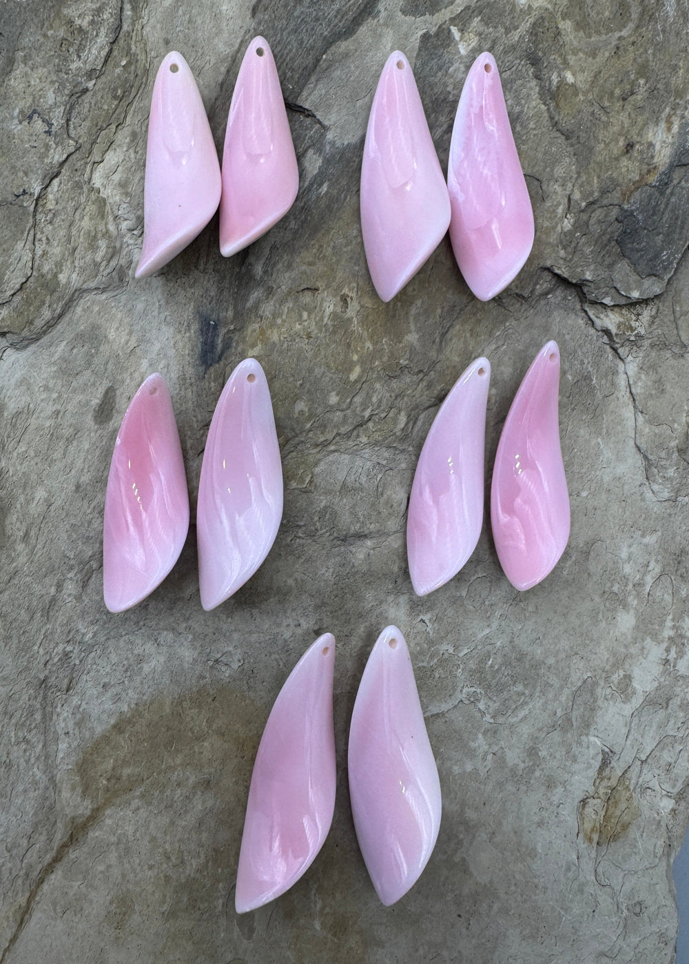 Pink Queen Conch Shell Drop Pairs 13x40-15x44mm One Pair