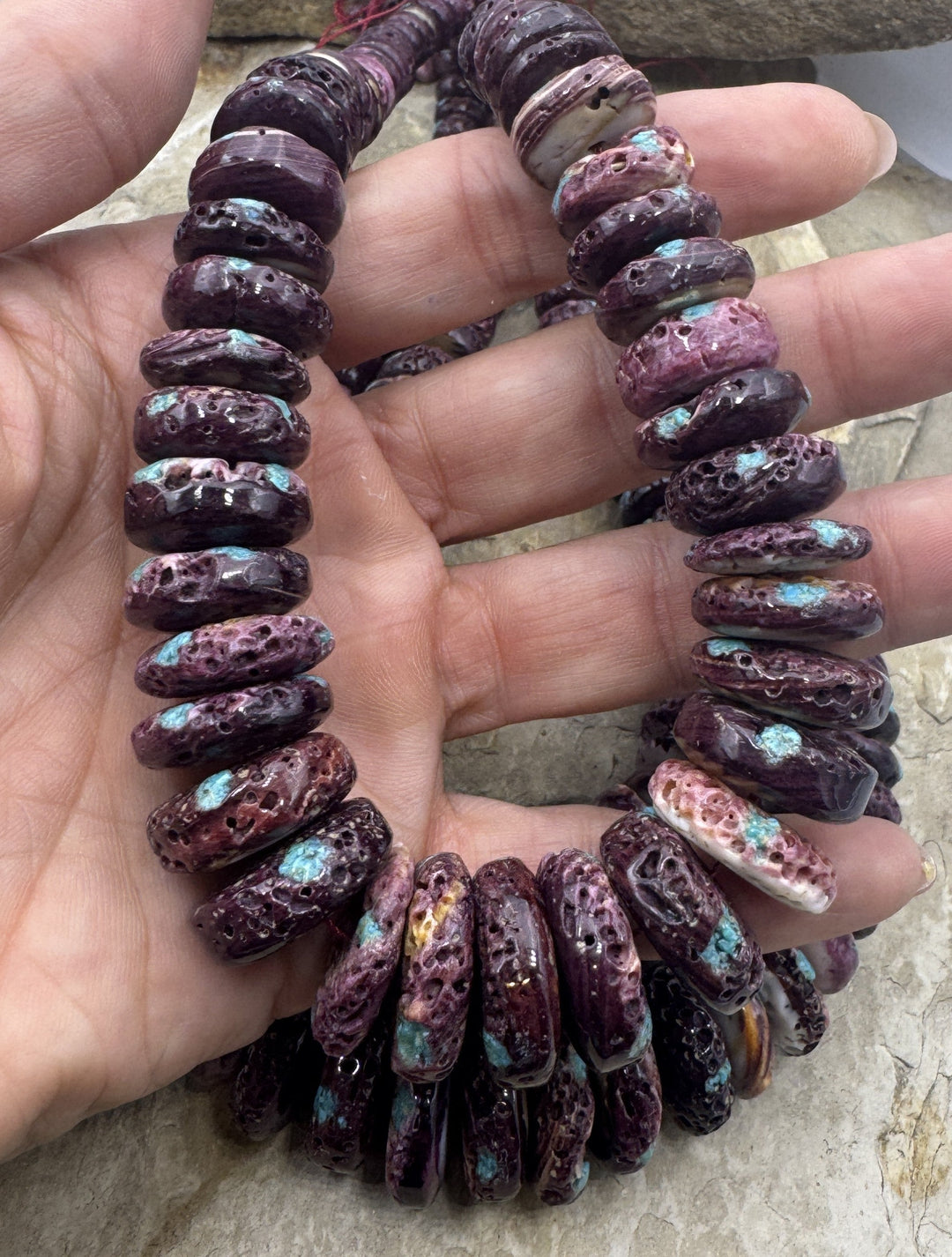 Purple Spiny Oyster with Turquoise Inlay BIG Graduated 8