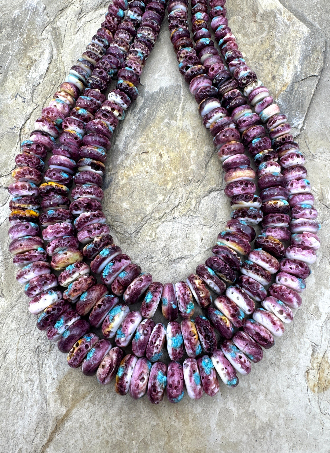 Purple Spiny Oyster with Turquoise Inlay Graduated 6-12mm