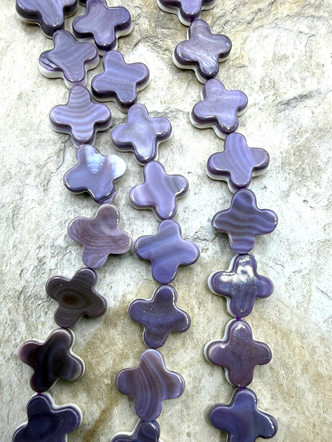 Purple Wampum/Quahog Shell 10mm Quatrafoil Beads 16 Inch