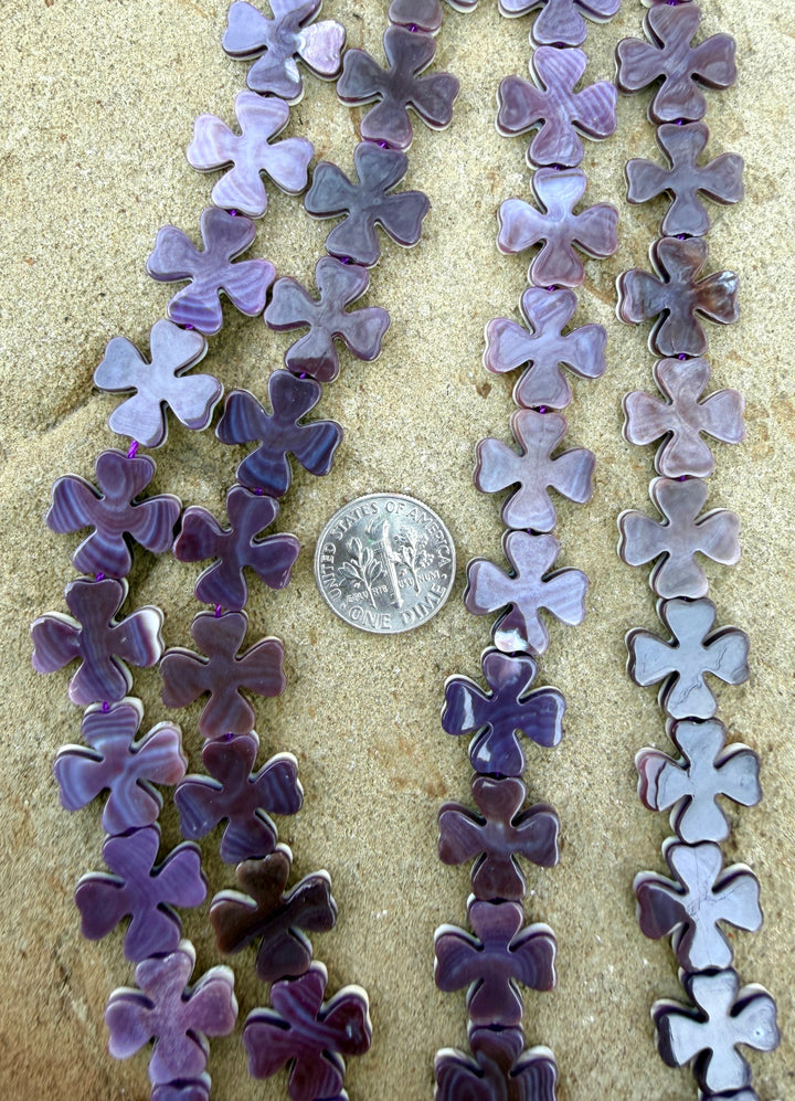 Purple Wampum/Quahog Shell 15mm 4 Leaf Clover Beads 16 Inch