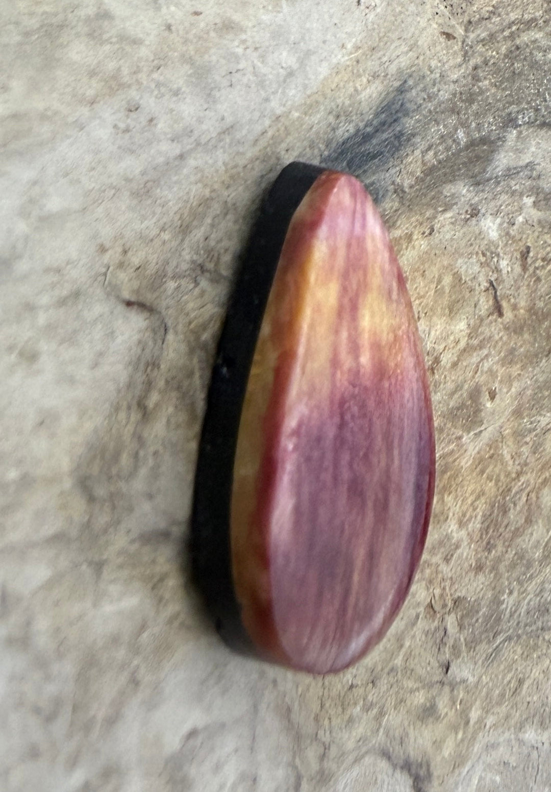 Purple/Yellow Spiny Oyster Teardrop Cabochon 15x27x5mm