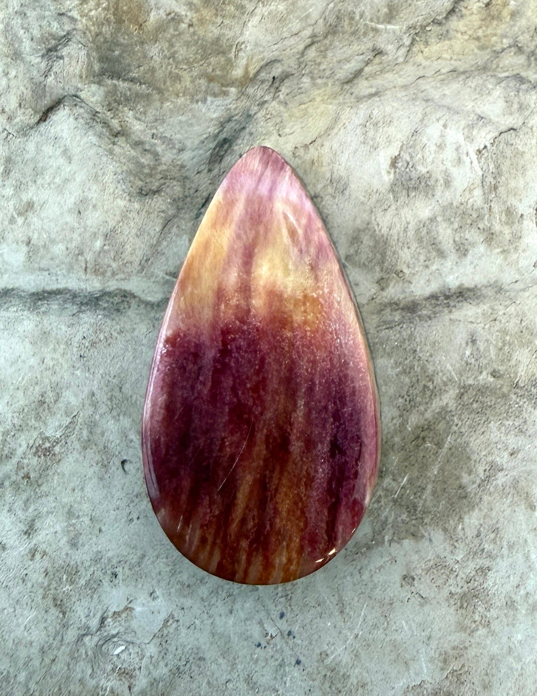 Purple/Yellow Spiny Oyster Teardrop Cabochon 15x27x5mm