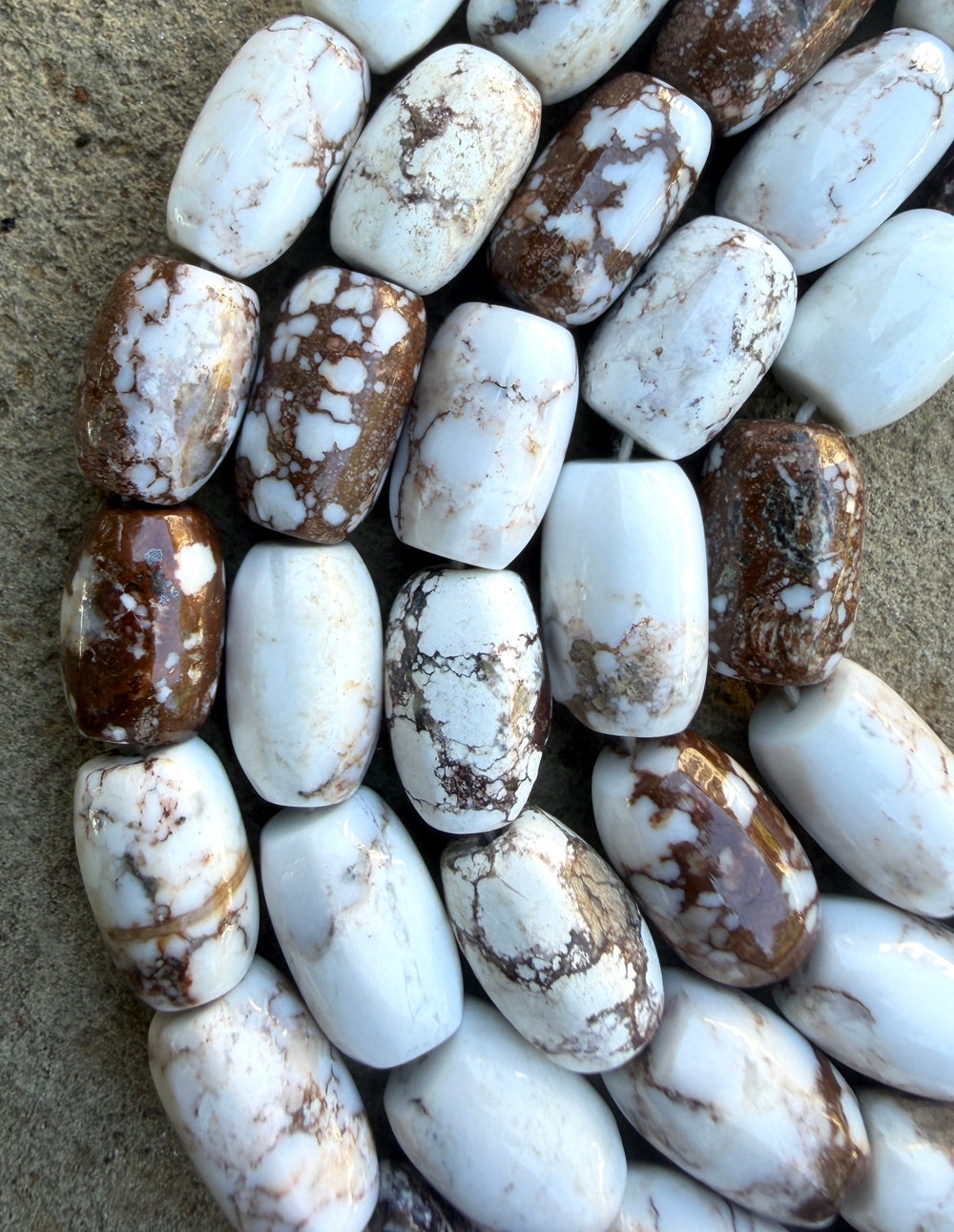 RARE AA+ Arizona Wild Horse BIG Barrel Beads 8x14mm ONE 16