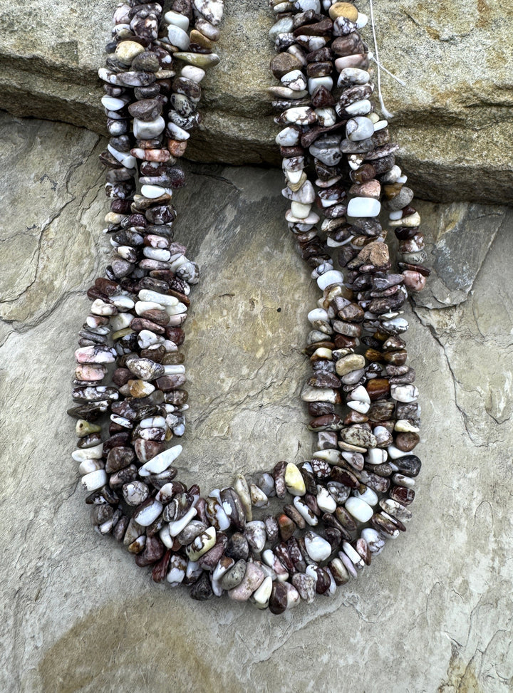 RARE AAA + Arizona Wild Horse 4-6mm Chip Beads Strand 18