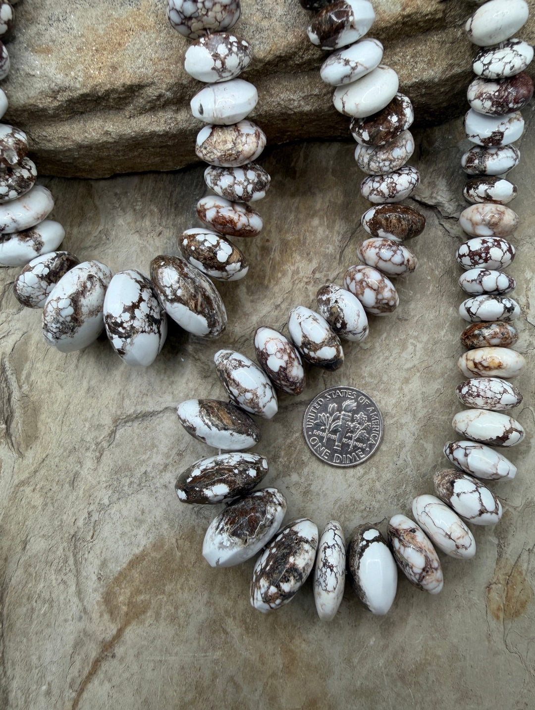 RARE AAA+ Arizona Wild Horse BIG Graduated Saucer Beads