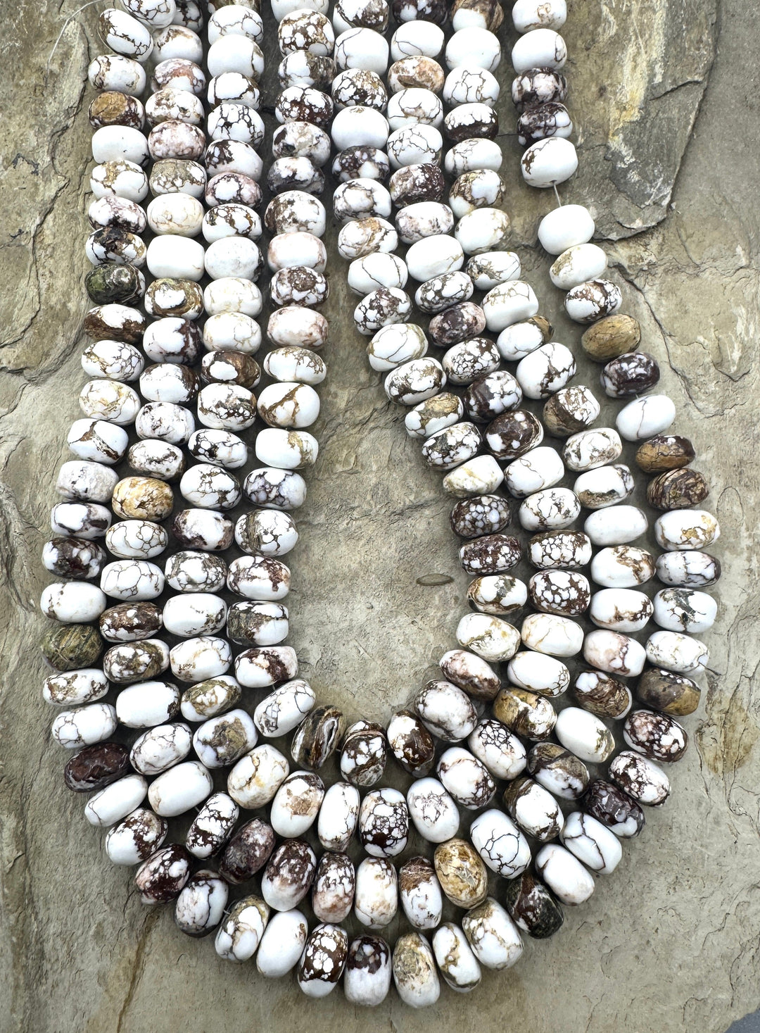 RARE Arizona Wild Horse 9 10mm Rondelle Beads Strand 16