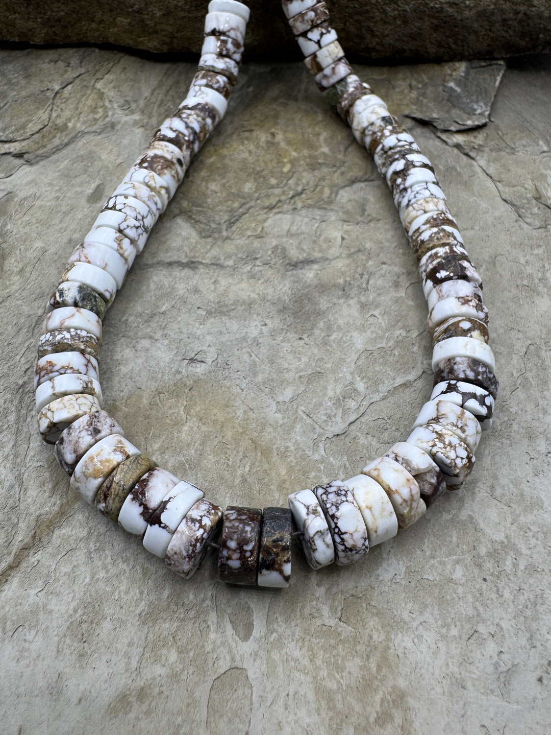 RARE Arizona Wild Horse BIG 10-11mm Heishi Beads Strand 16