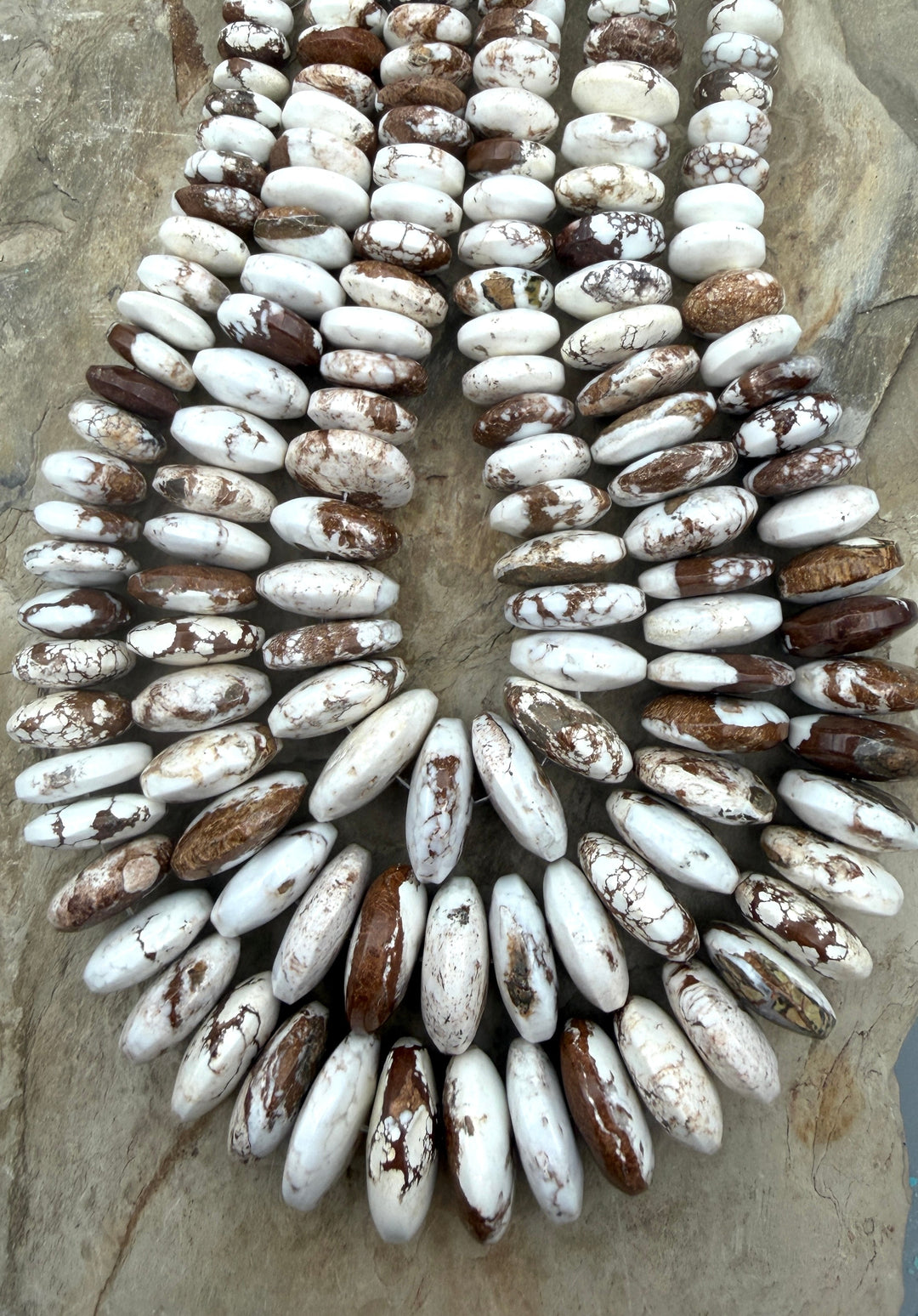 RARE Arizona Wild Horse BIG Graduated Saucer Beads 8-21mm