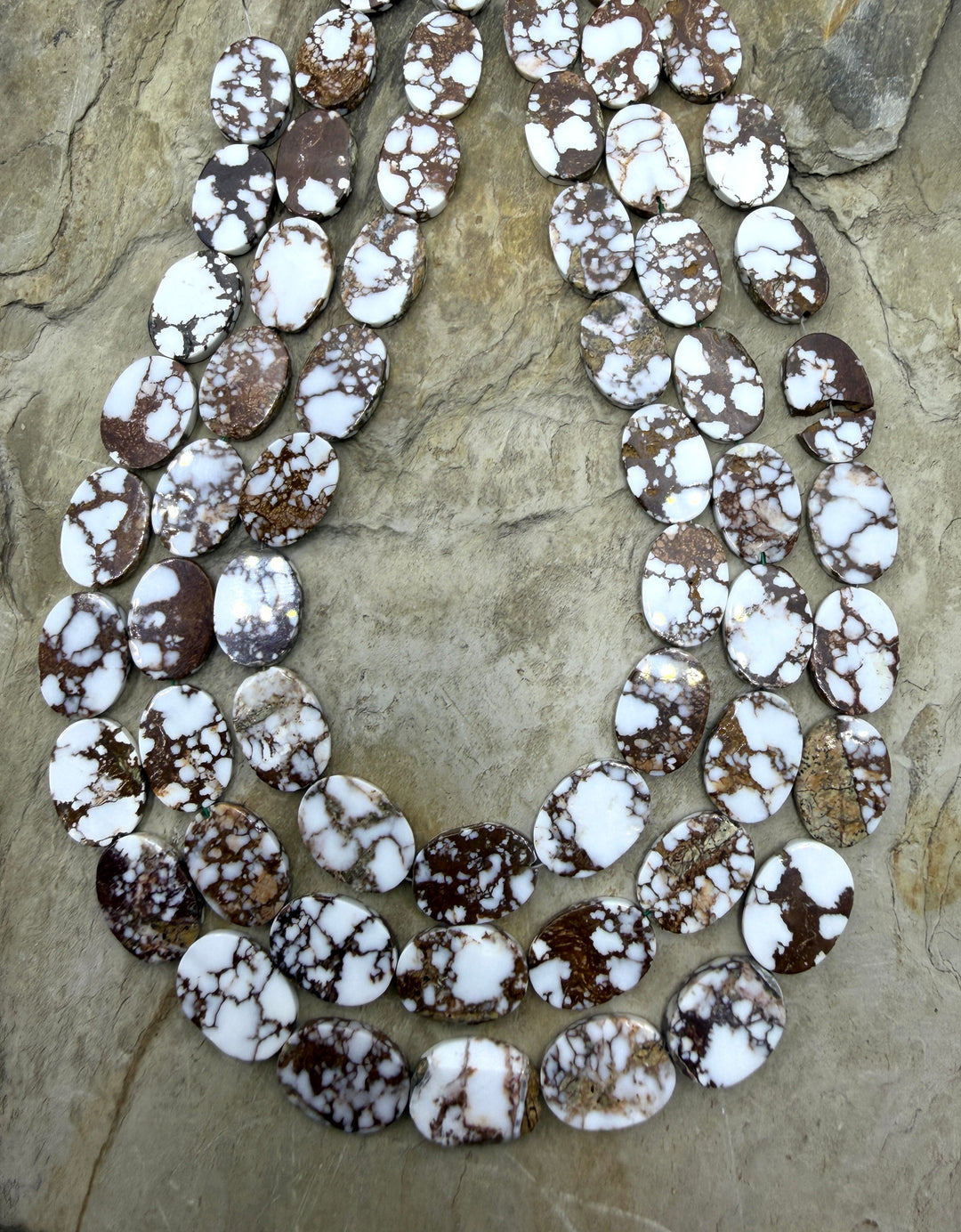 RARE Arizona Wild Horse Handcut Flat Oval Beads 10x15mm 12