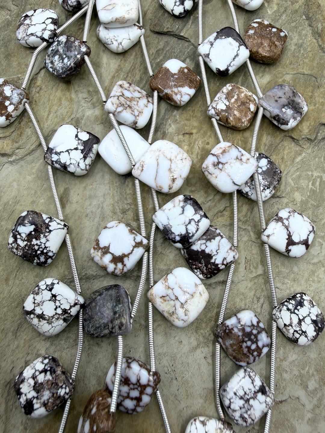 RARE Arizona Wild Horse Handcut Graduated Diamond Shape