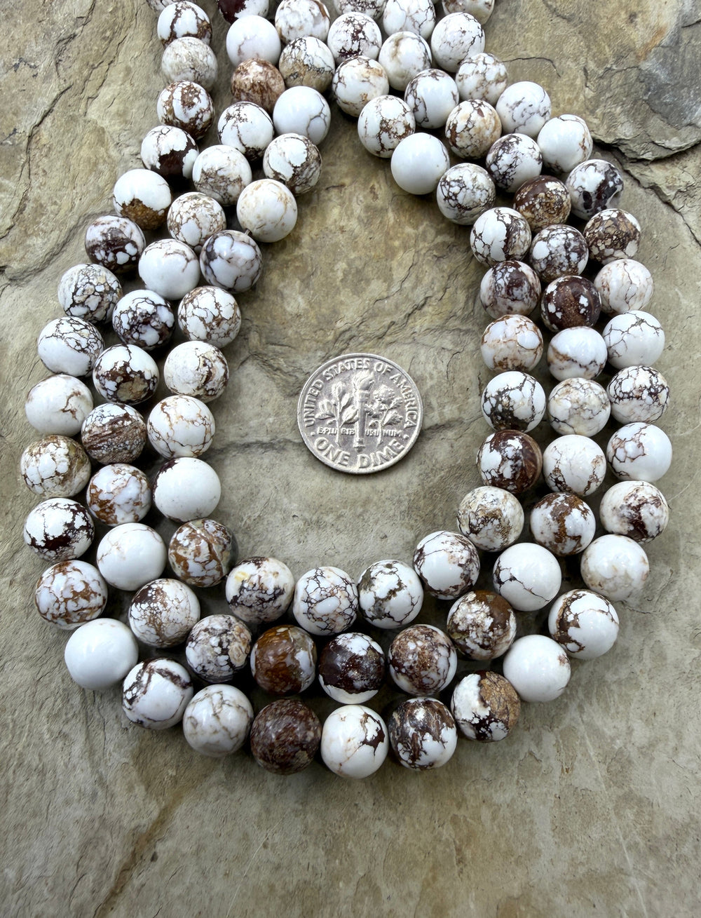 RARE Arizona Wild Horse Handcut Round 10mm 16 Inch Strand