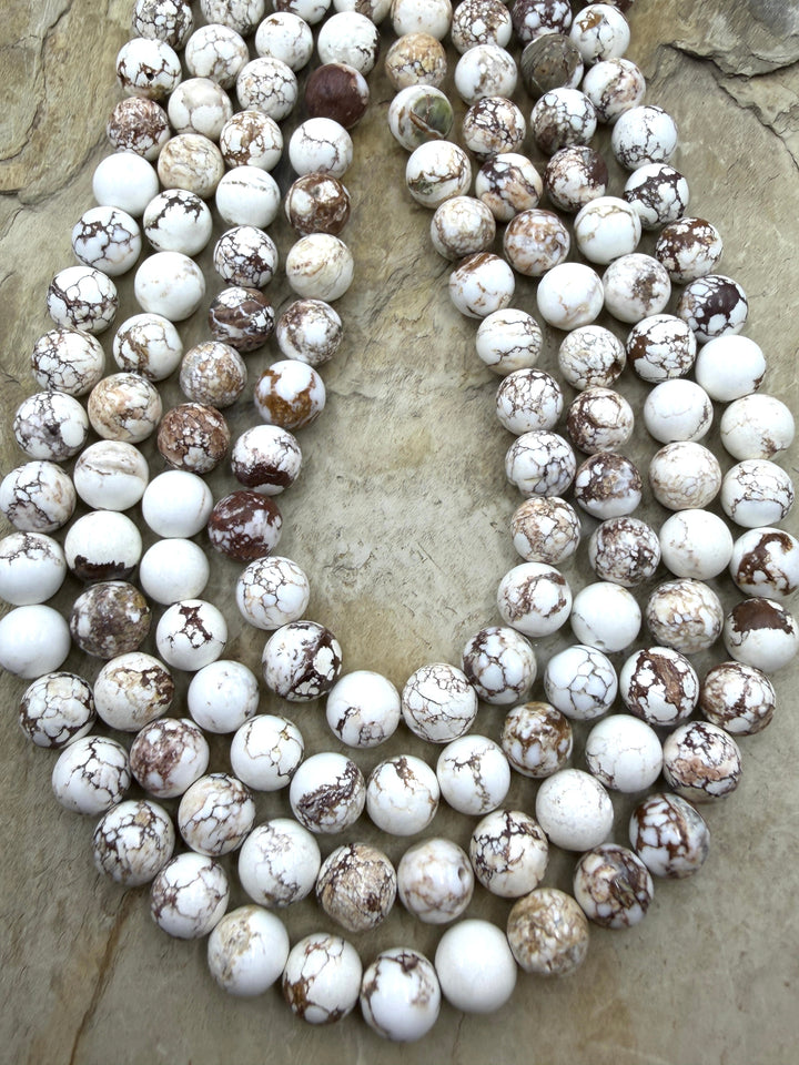 RARE Arizona Wild Horse Handcut Round 8-9mm 16 Inch Strand