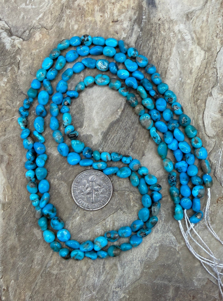 RARE Castle Dome Turquoise (AZ) Nugget Beads4-5mm ONE 16