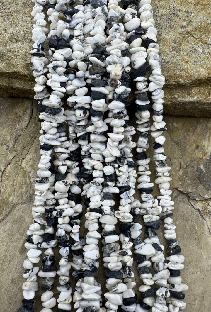 RARE High Quality White Buffalo 4-7mm Chip Beads 18 Inch