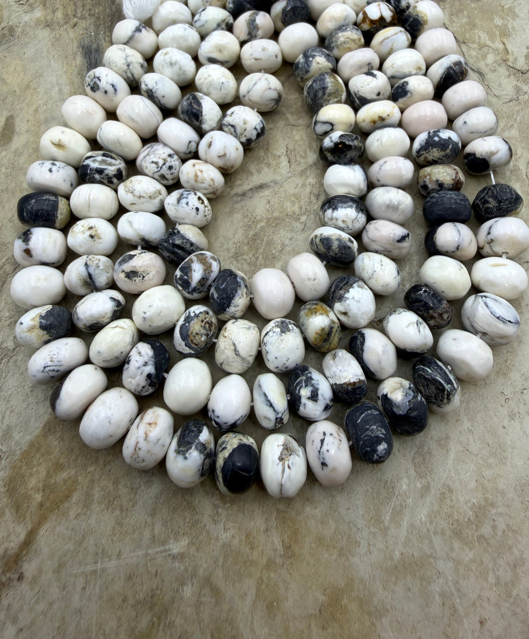 RARE High Quality White Buffalo (Nevada) 8mm Handcut