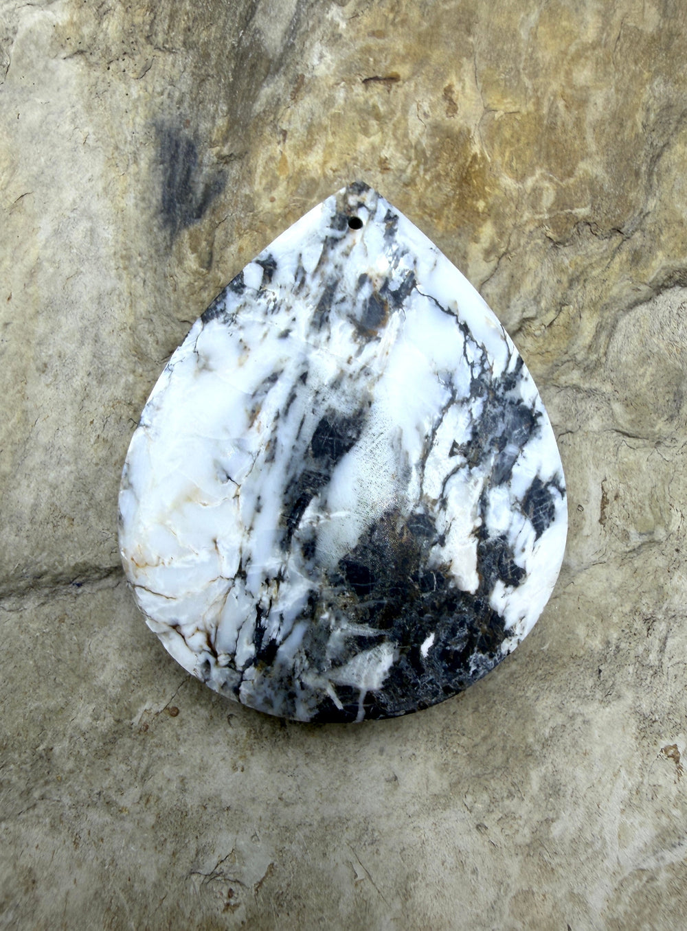 RARE High Quality White Buffalo (Nevada) BIG Focal Pendant