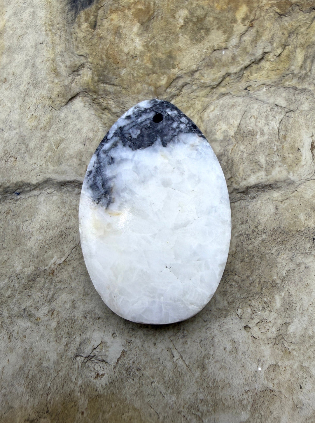 RARE High Quality White Buffalo (Nevada) Focal Pendant Bead