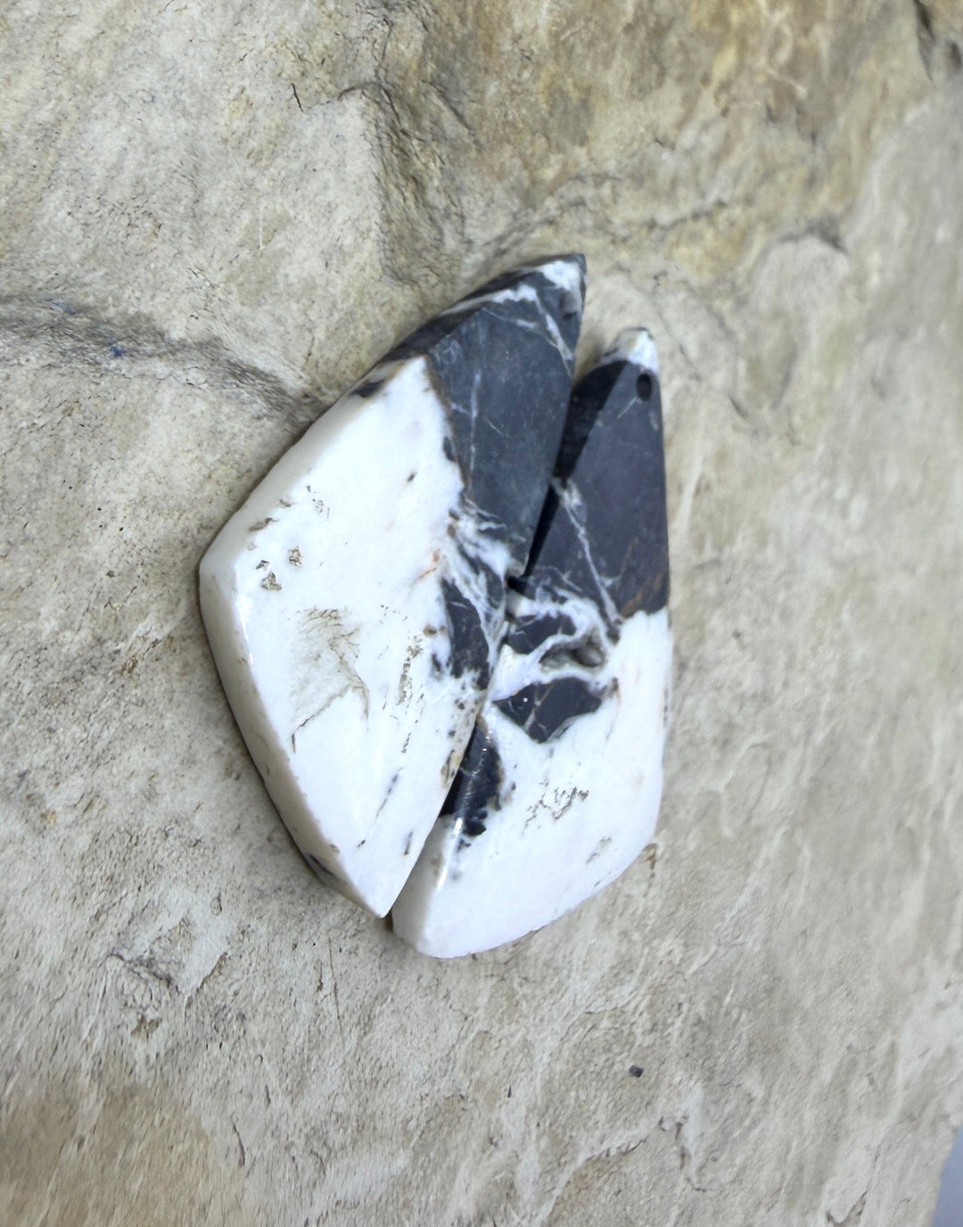 RARE High Quality White Buffalo (Nevada) Matching Earring