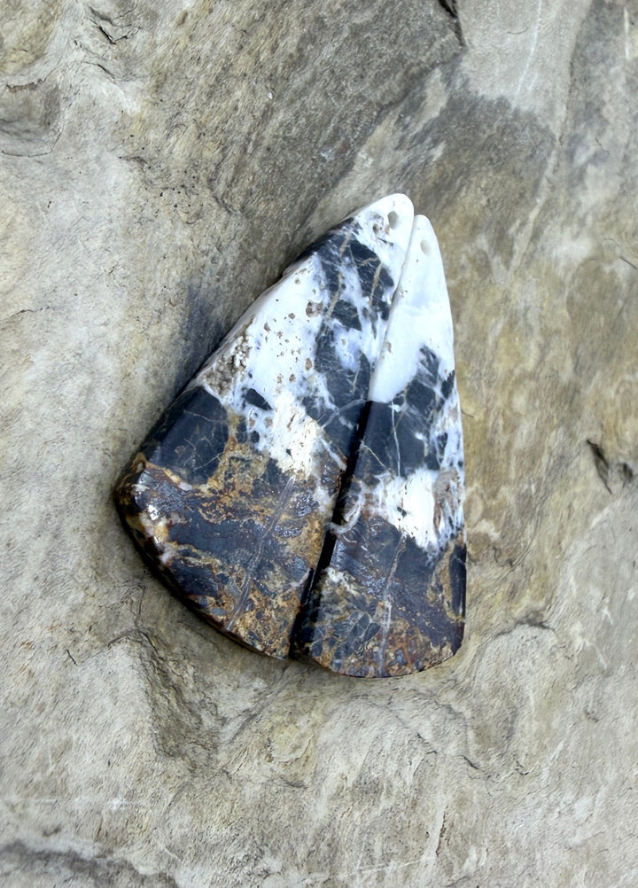 RARE High Quality White Buffalo (Nevada) Matching Earring