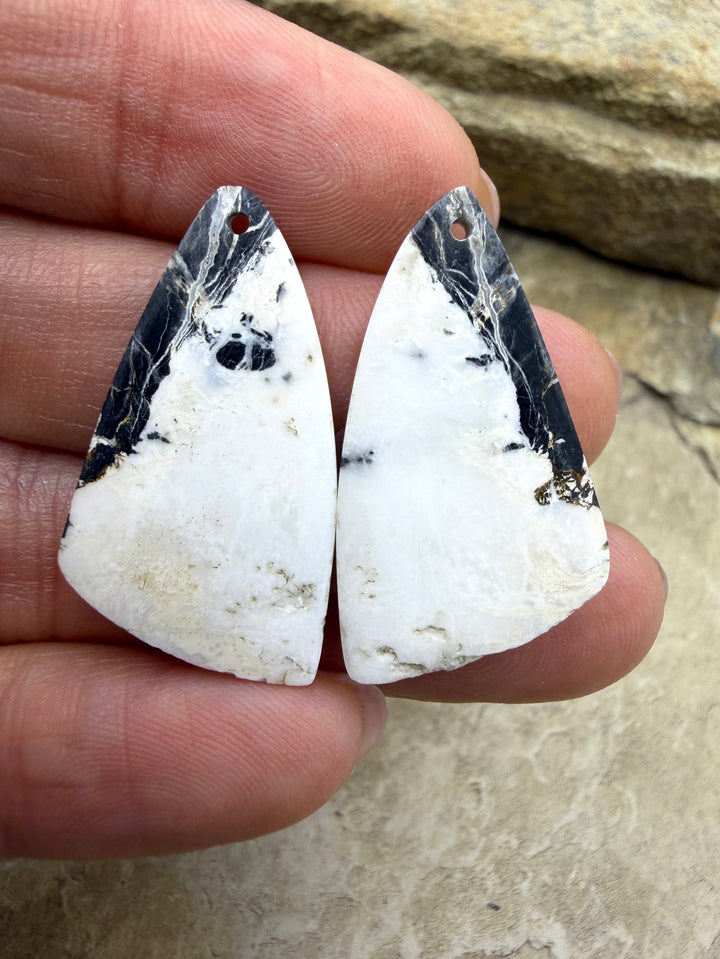 RARE High Quality White Buffalo (Nevada) Matching Earring