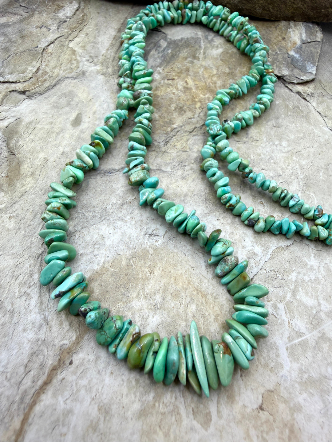 RARE McGuinness Turquoise (Nevada) Graduated 4-8mm Button